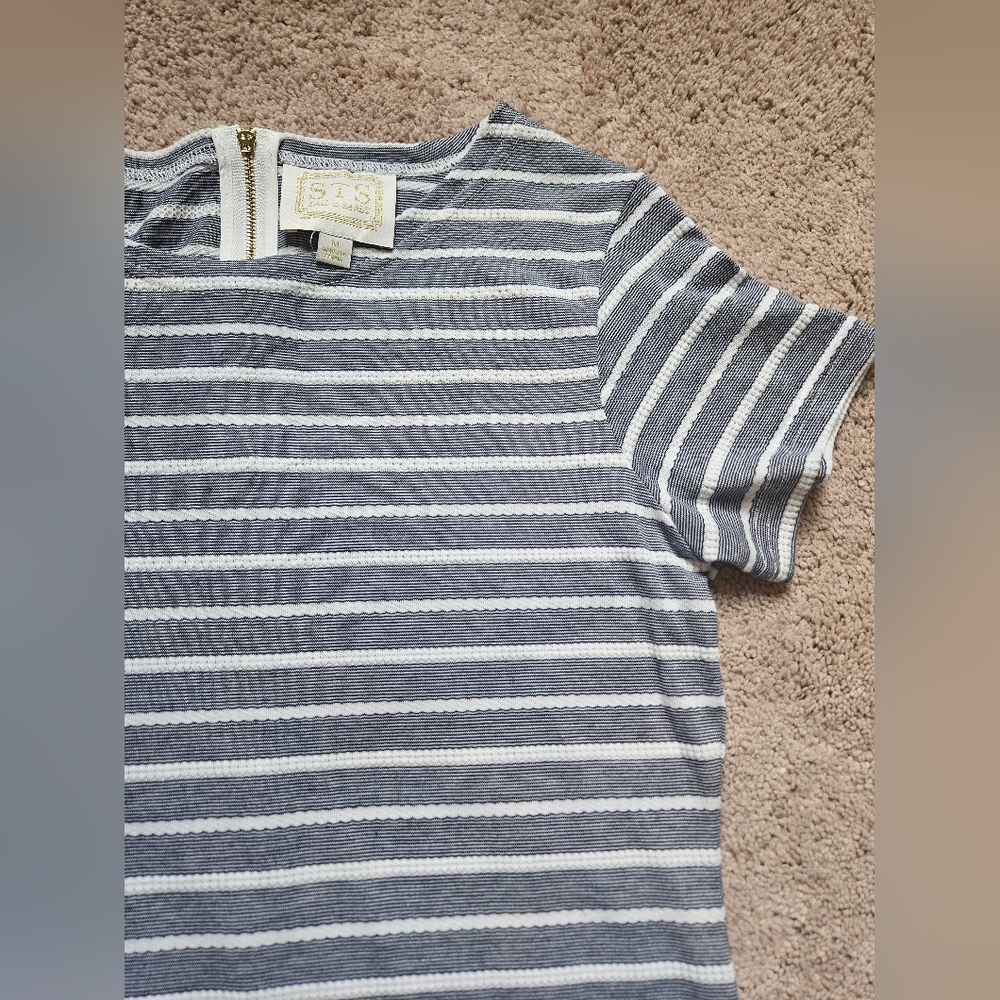 Sail to Sable Women's Medium Blue & White Striped Short Sleeve Dress Resortwear